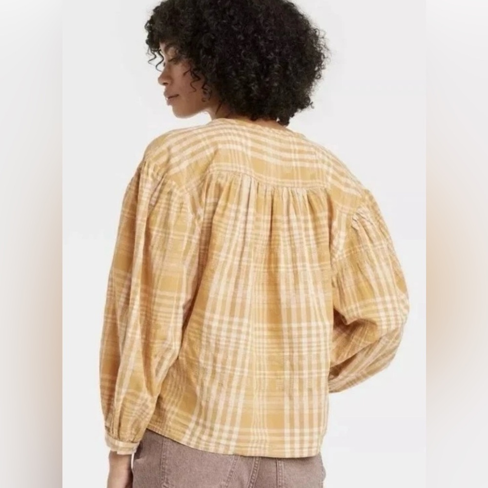 Women's Yellow Plaid Long Sleeve Dressy Shirt Universal Thread PICK SIZE - Picture 2 of 3